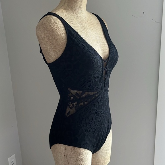 NWOT Profile By Gottex Black One Piece Swimsuit Size 8 D cup - Picture 8 of 8